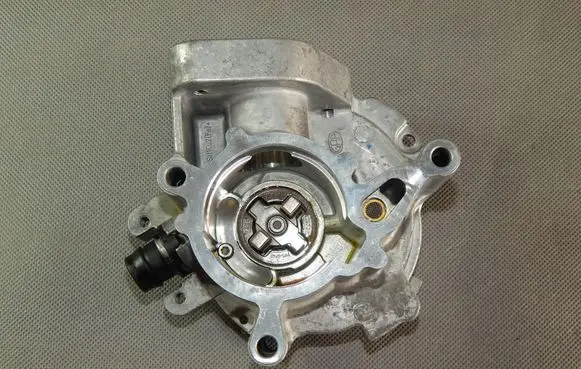 Audi A5 Water pump 06L121012A