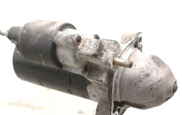 BMW 5 E39 Starter motor 7785691 0001109200