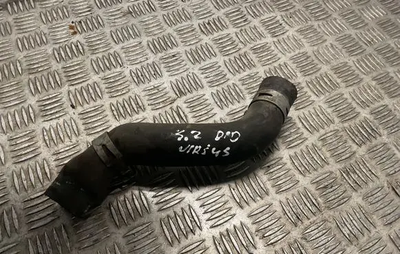 Mitsubishi Pajero Coolant pipe/hose 