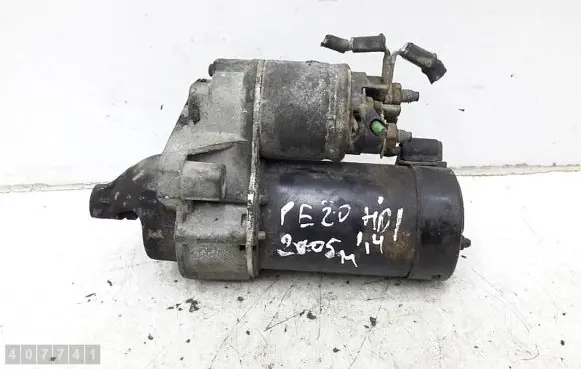 Peugeot 307 Starter motor 9640825280