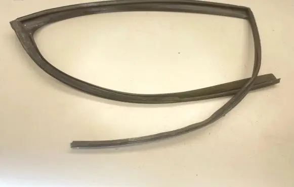 Lexus GS 250 350 300H 450H Other rear door trim element 6815230130 68152 AIL26