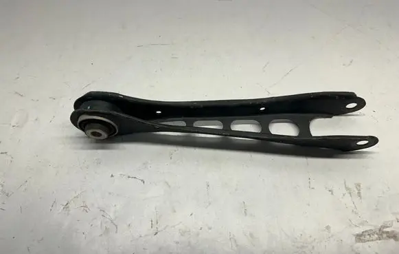 Chevrolet Camaro Rear upper control arm/wishbone 23343126