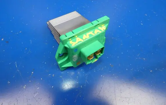 Hyundai Grand Santa Fe NC Heater blower motor/fan resistor