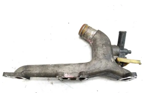 Engine coolant pipe/hose