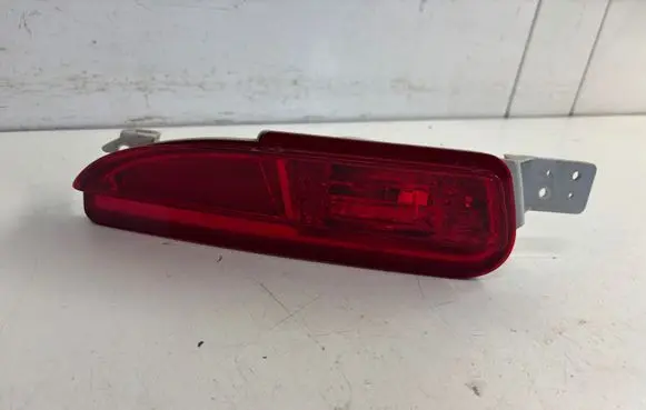 Honda CR-V Rear bumper light 23617602