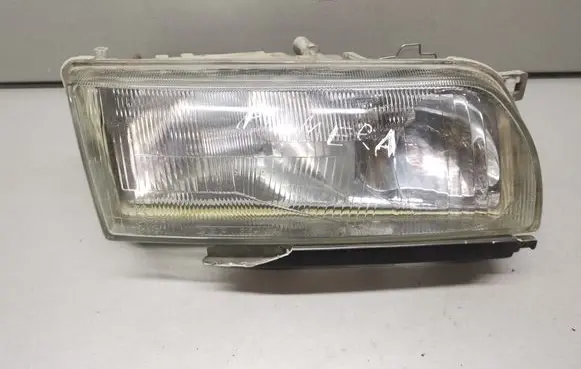 Nissan Primera Headlight/headlamp 082151141