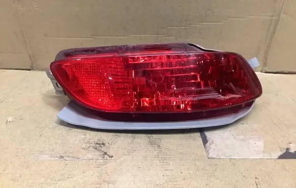 Lexus RX 330 - 350 - 400H Rear tail light reflector