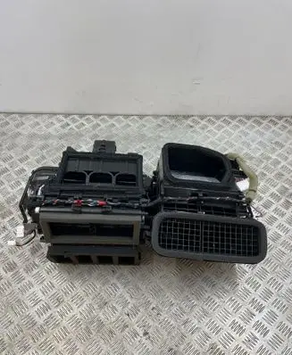 Renault Megane E-Tech Interior heater climate box assembly 278321162R 27815G531A