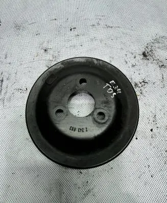 BMW 5 E34 Power steering pump pulley 2243683
