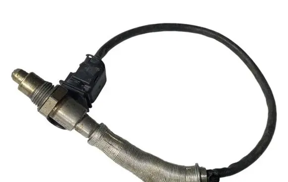 BMW 3 E90 E91 Lambda probe sensor 1928404682 2392839 025535
