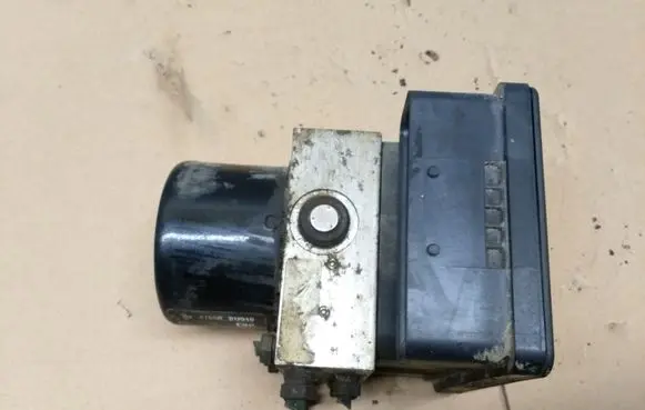 Nissan Almera Tino ABS Pump 06210901573 47660BU910