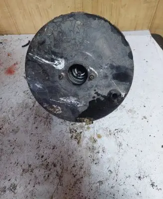 Volvo S40, V40 Brake booster