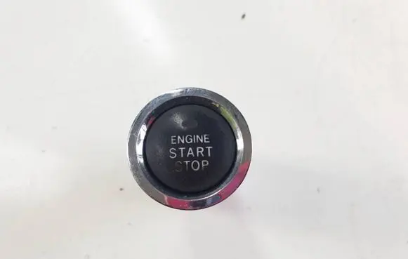 Toyota Auris 150 Engine start stop button switch 2005dj0924