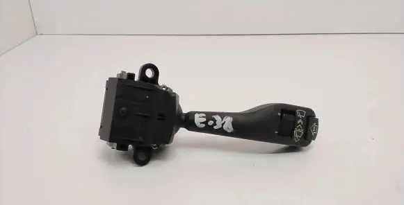 BMW 7 E38 Wiper switch 8375407 01204010