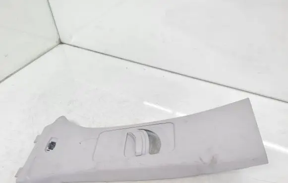 Skoda Fabia Mk3 (NJ) (B) pillar trim (top) 6V0868315