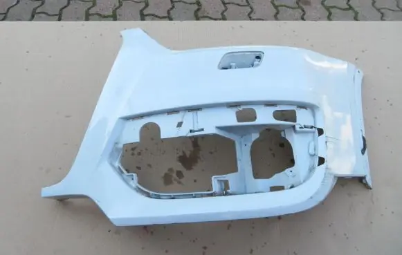 Audi Q3 8U Front bumper corner part panel trim 8U0807437B
