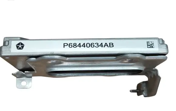 Chrysler Pacifica Sound amplifier P68440634AB 68440634AB
