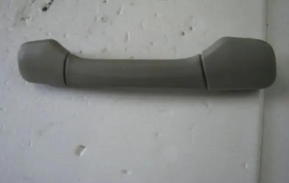 Rear interior roof grab handle