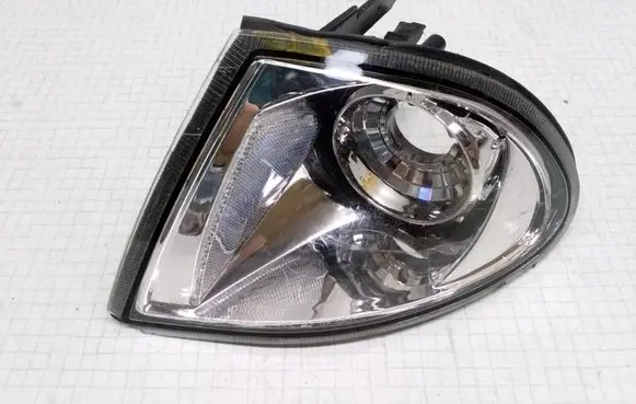 BMW 3 E46 Front indicator light 011628