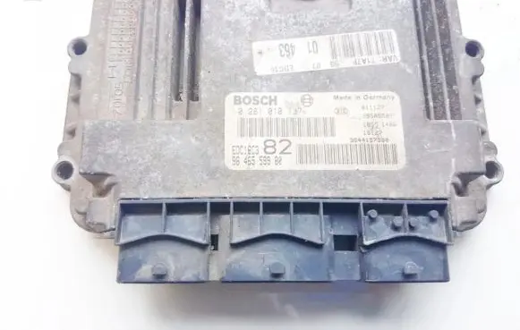 Peugeot 206 Engine control unit/module 9646559980 0281010707