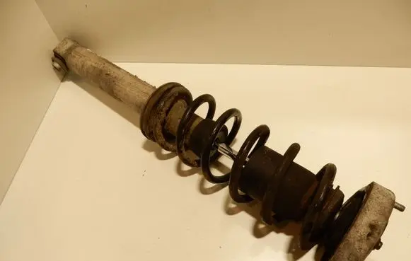 BMW 5 E60 E61 Rear shock absorber with coil spring 33527905315 7905315 58132
