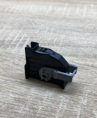 Mercedes-Benz E W211 Plug wire 0015450883