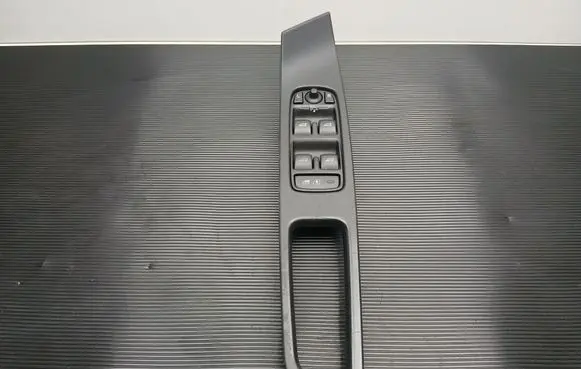 Volvo V60 Electric window control switch 31343104 9123968
