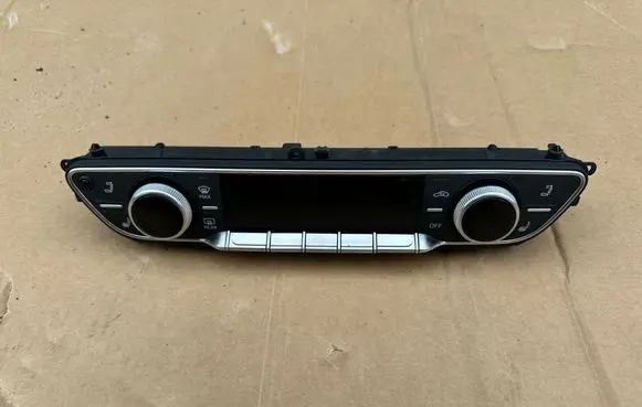 Audi A5 Climate control unit 8W0820043AB