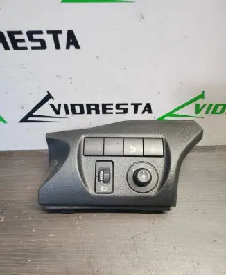 Headlight level height control switch