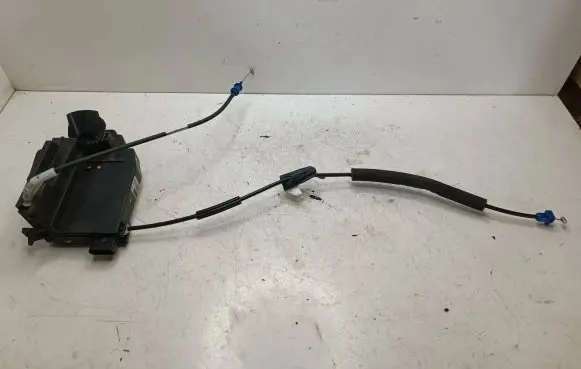 Citroen C4 II Picasso Front door lock 9810310280 A073377