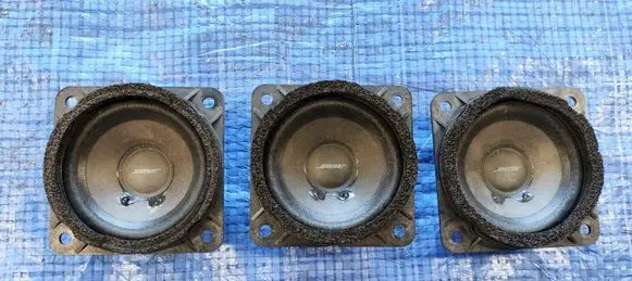 Nissan X-Trail T30 Panel speaker 28148