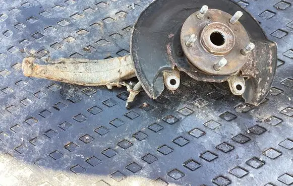 Honda Accord Front wheel hub