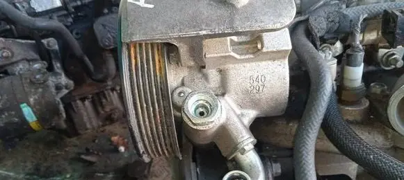 Chevrolet Captiva Power steering pump