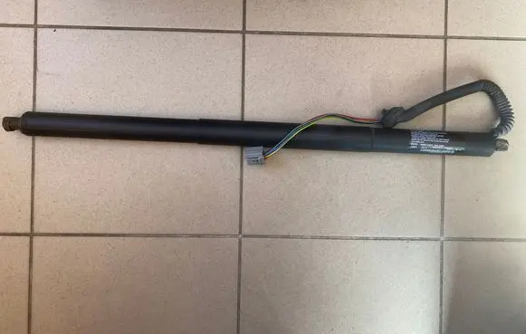 Tesla Model S Tailgate/trunk strut/damper 600661000B