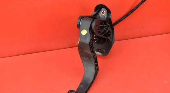 Skoda Fabia Mk3 (NJ) Accelerator throttle pedal