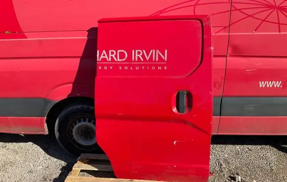 Nissan NV200 Rear door