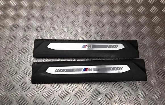BMW 2 F44 Rear sill trim cover 7489947