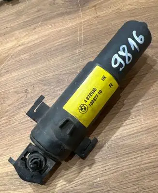 BMW 3 E92 E93 Headlight washer spray nozzle 4872040