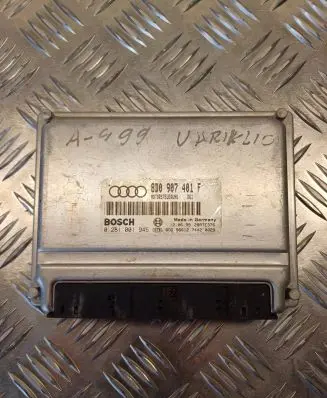 Audi A4 S4 B5 8D Engine control unit/module 8D0907401F 28RTE376 0281001945