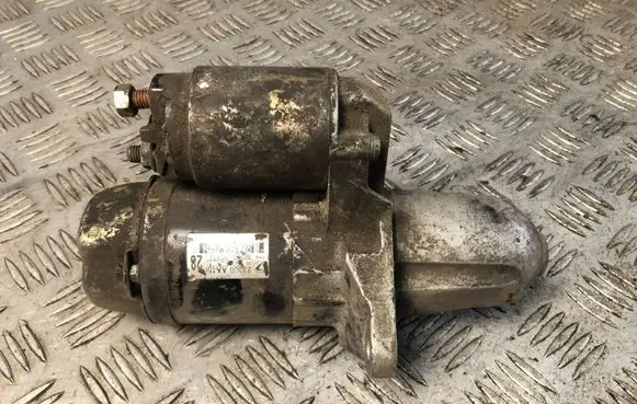 Subaru Forester SG Starter motor 23300AA450 M000T30471