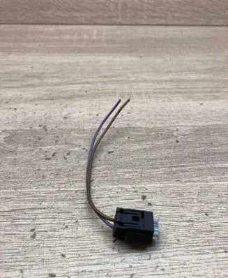 BMW 7 E65 E66 Plug wire 9684051 2Pin
