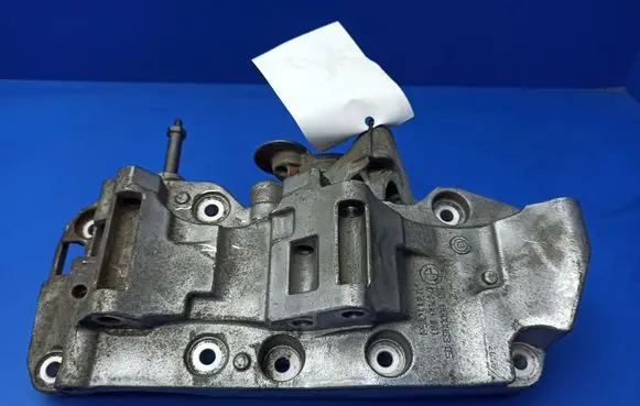 Generator/alternator bracket