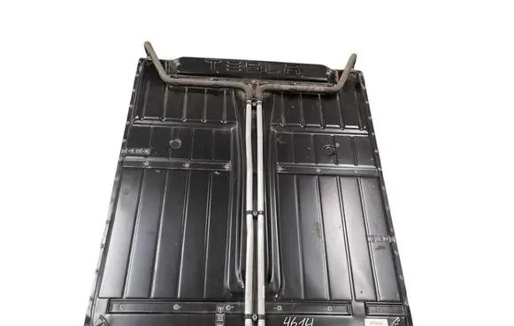 Mercedes-Benz B W246 W242 Hybrid / electric car battery A2423430000 101463903H 102420002F