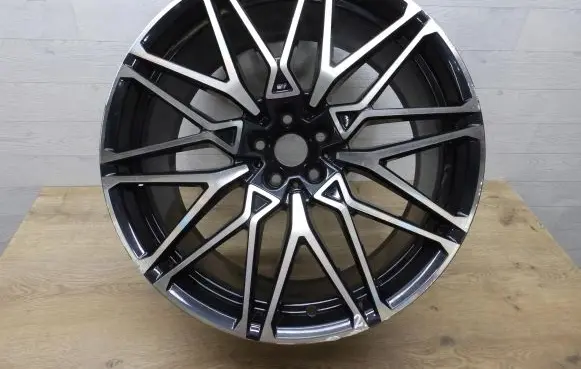 BMW X6 E71 R21 alloy rim 