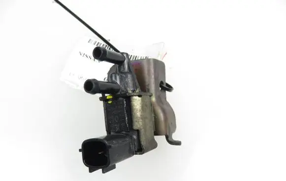 Nissan Almera N16 Valve vacuum FDDB100