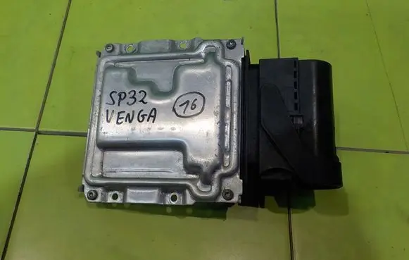 KIA Venga Engine control unit/module 391182B251 SP32