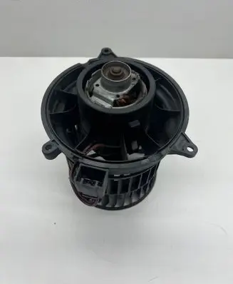 Ford Fiesta Heater fan/blower 1736005401