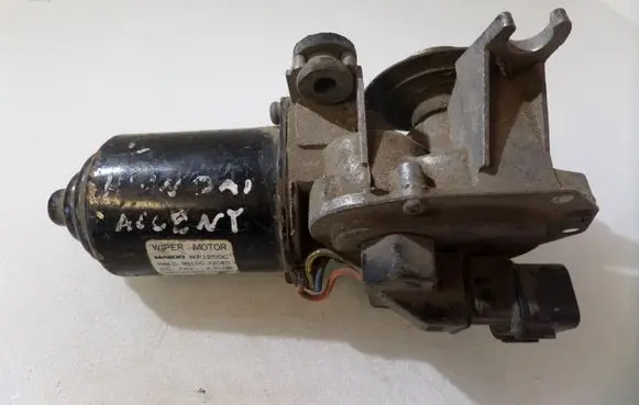 Hyundai Accent Wiper motor 9810022010