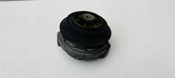 Audi A8 S8 D2 4D Engine mount bracket 4D0199381H 4D0199381J