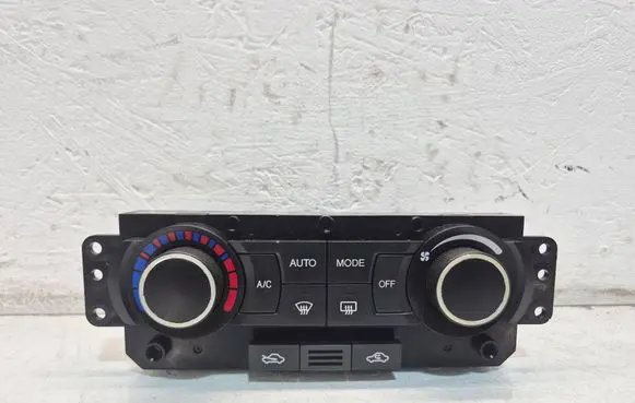 Chevrolet Epica Climate control unit 96637897